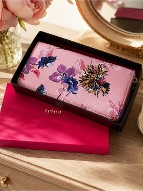 NWT Trina Turk Floral Zip Around Long Wallet Pink Multicolor Original Box